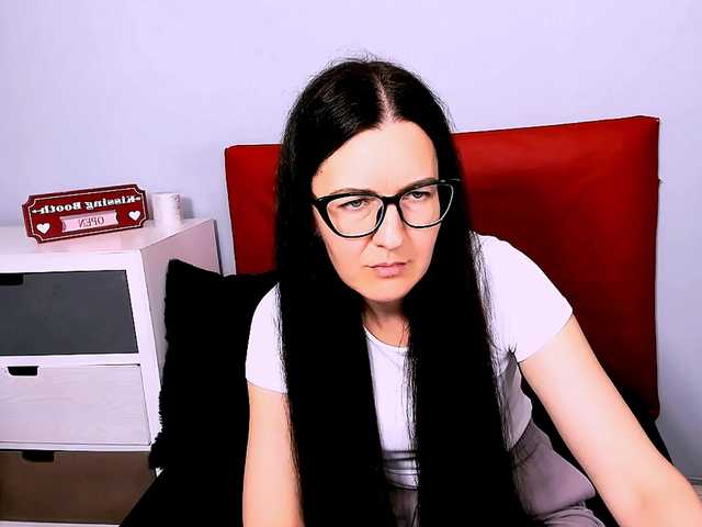NadiaAmore live cam on BongaCams