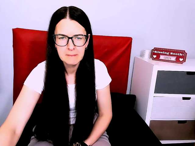 NadiaAmore live cam on BongaCams