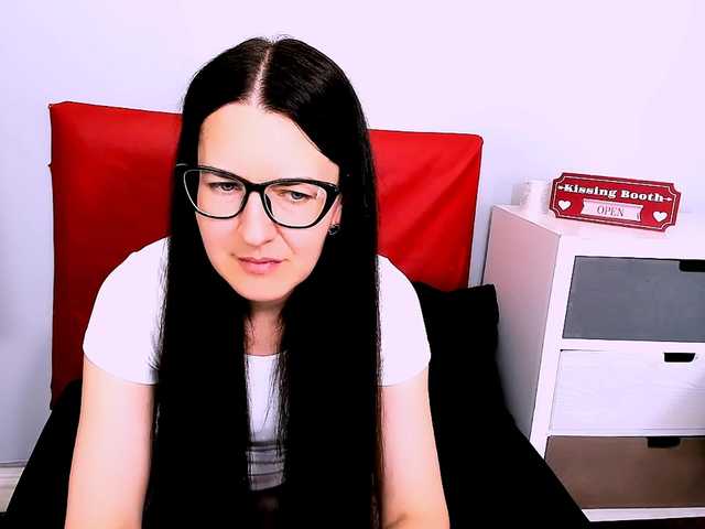 NadiaAmore live cam on BongaCams