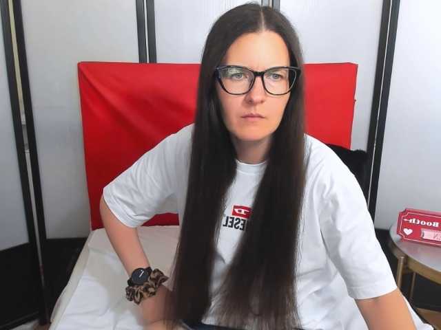 NadiaAmore live cam on BongaCams