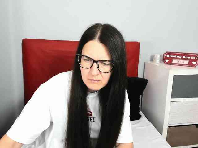 NadiaAmore webcam