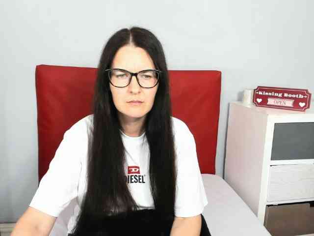 NadiaAmore webcam