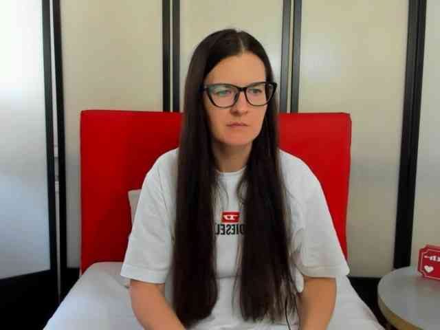 NadiaAmore webcam