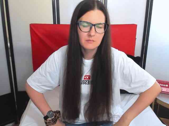 NadiaAmore webcam