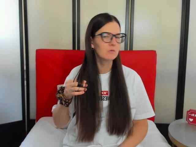 NadiaAmore webcam