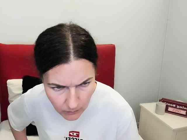 NadiaAmore webcam