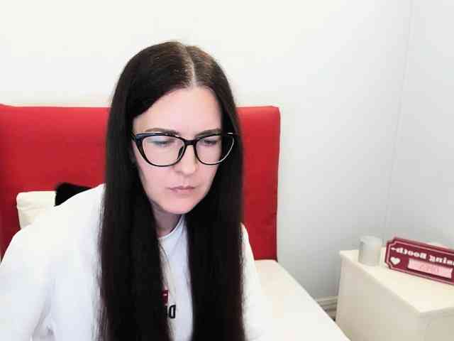 NadiaAmore webcam