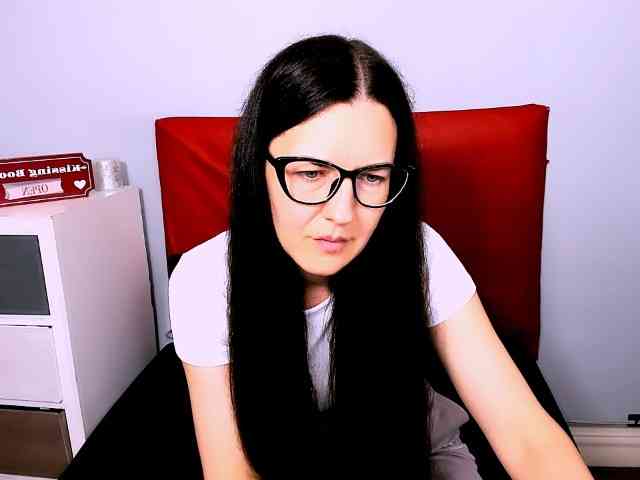 NadiaAmore webcam