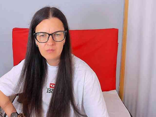 NadiaAmore webcam