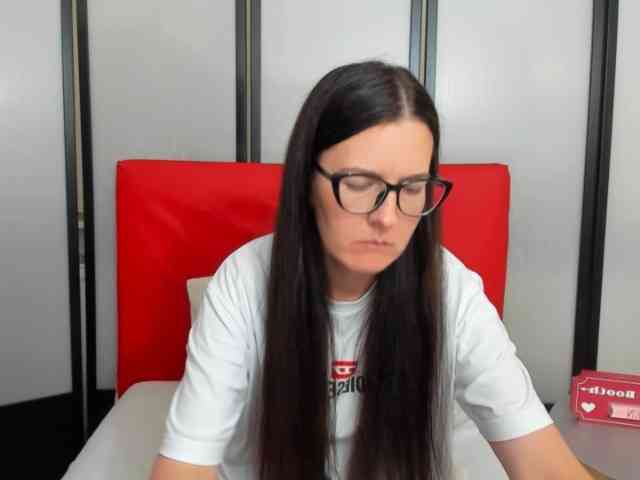 NadiaAmore webcam