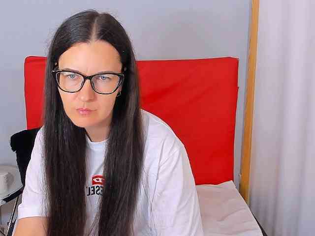 NadiaAmore webcam