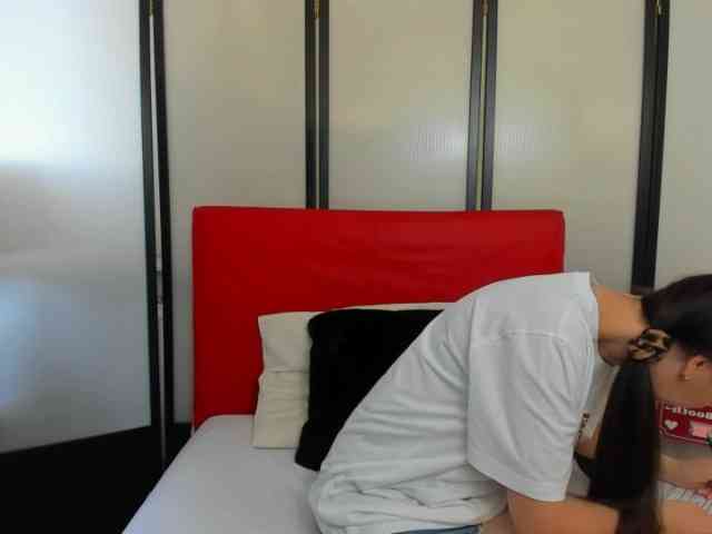 NadiaAmore webcam