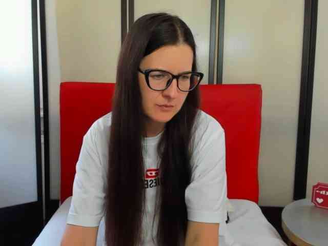NadiaAmore webcam