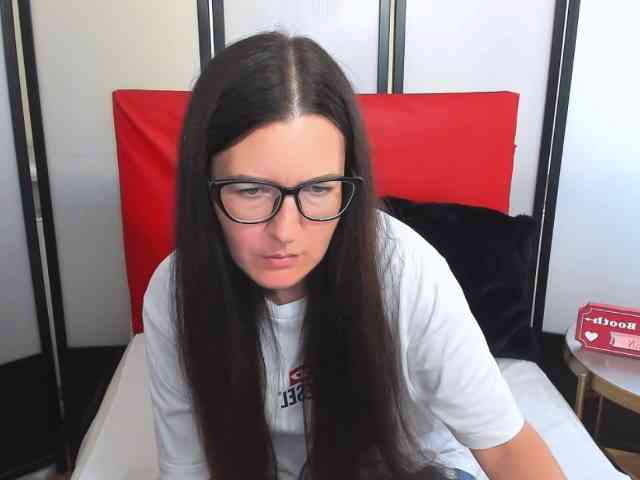 NadiaAmore webcam
