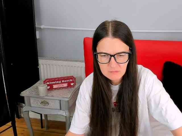 NadiaAmore webcam