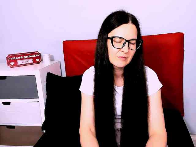 NadiaAmore webcam