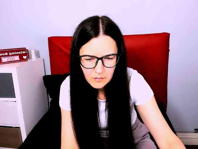 NadiaAmore Live Webcam on BongaCams