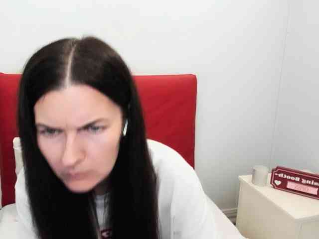 NadiaAmore webcam
