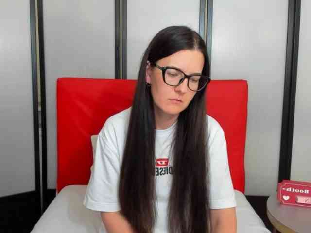 NadiaAmore webcam
