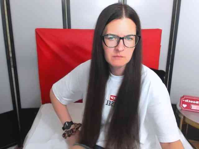 NadiaAmore webcam