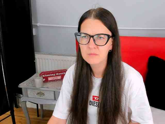 NadiaAmore webcam