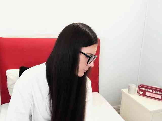 NadiaAmore webcam