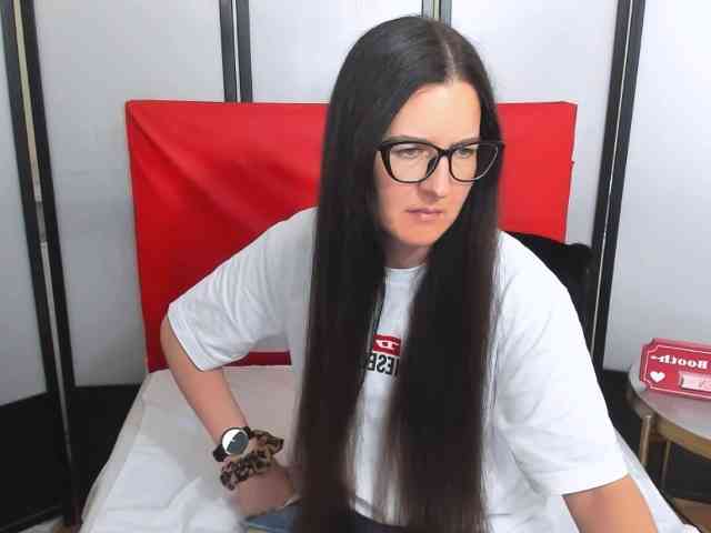 NadiaAmore webcam