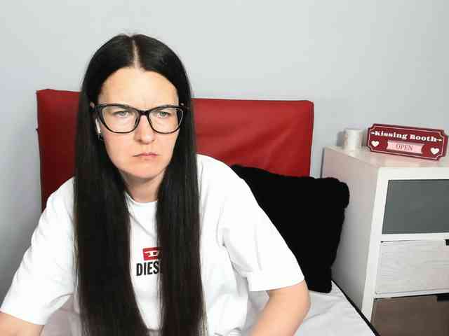 NadiaAmore webcam