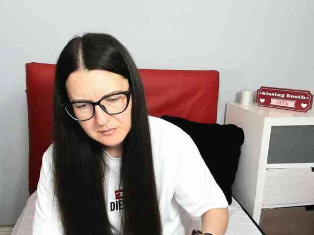 NadiaAmore webcam