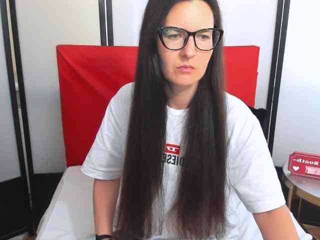 NadiaAmore webcam