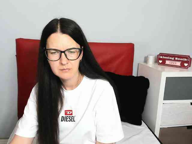 NadiaAmore webcam