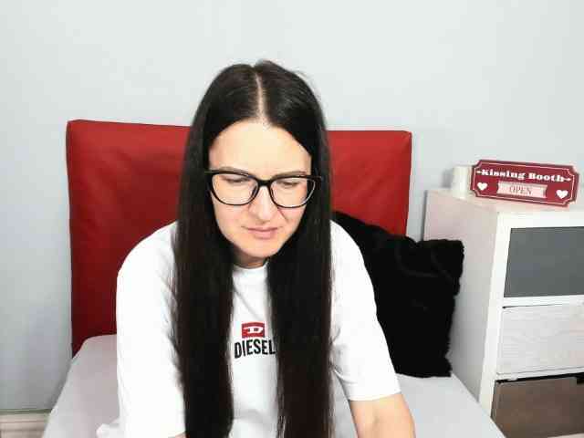 NadiaAmore webcam