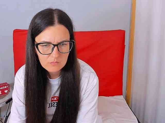 NadiaAmore webcam