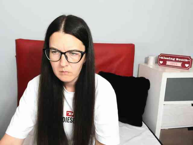 NadiaAmore webcam