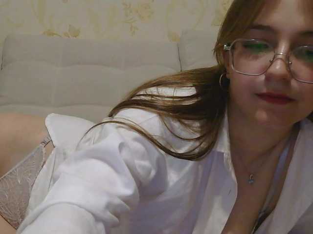 Affelya live cam on BongaCams