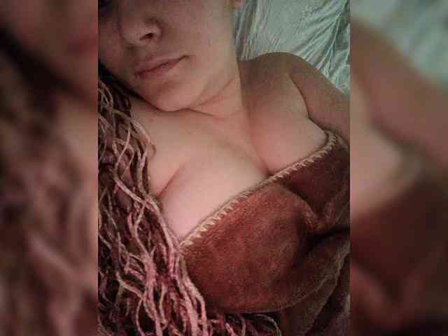 AnitaJones webcam