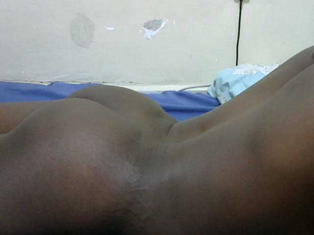 Hotvilian live cam on BongaCams