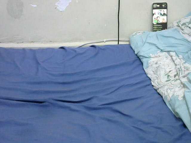 Hotvilian live cam on BongaCams