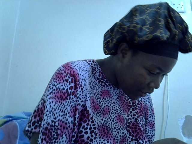 Hotvilian live cam on BongaCams