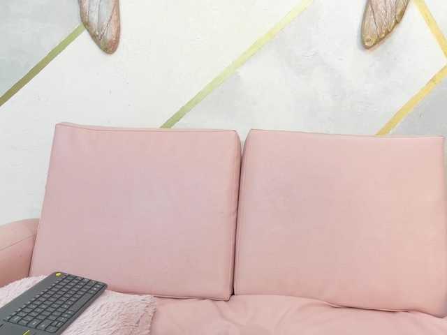 Luna-cruz live cam on BongaCams