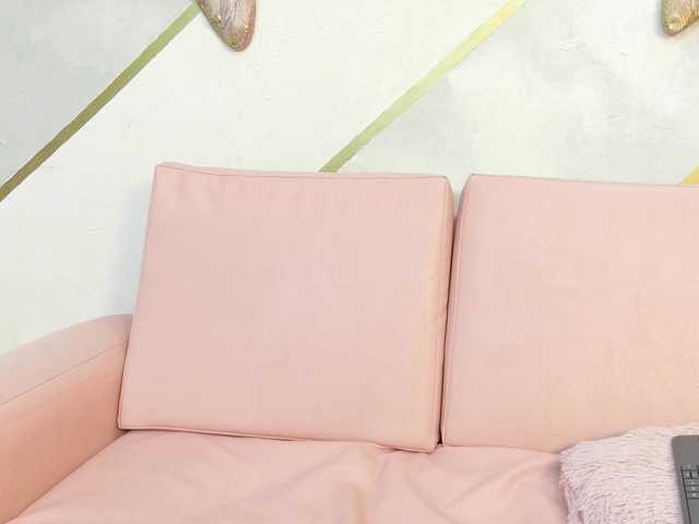 Luna-cruz live cam on BongaCams
