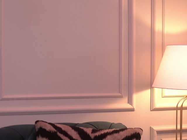 MirandaRaye live webcam show