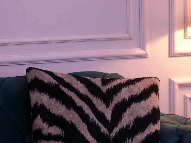MirandaRaye live cam on BongaCams