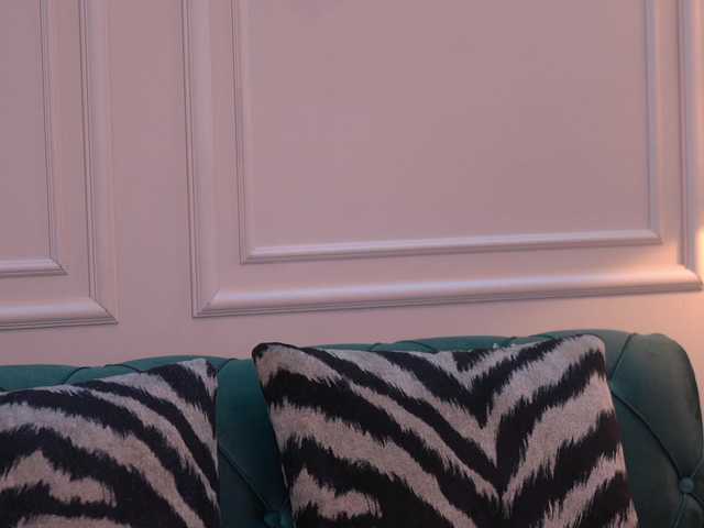 MirandaRaye live webcam show