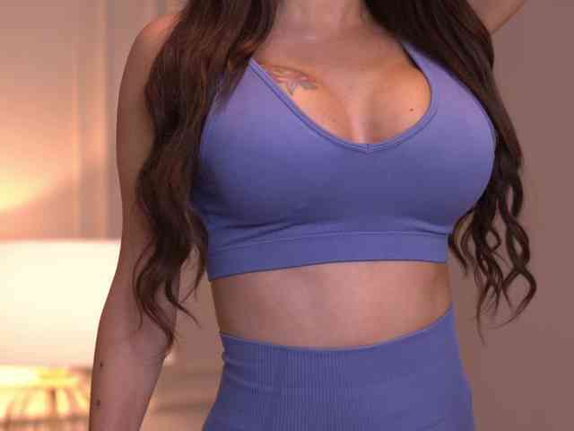 MirandaRaye webcam