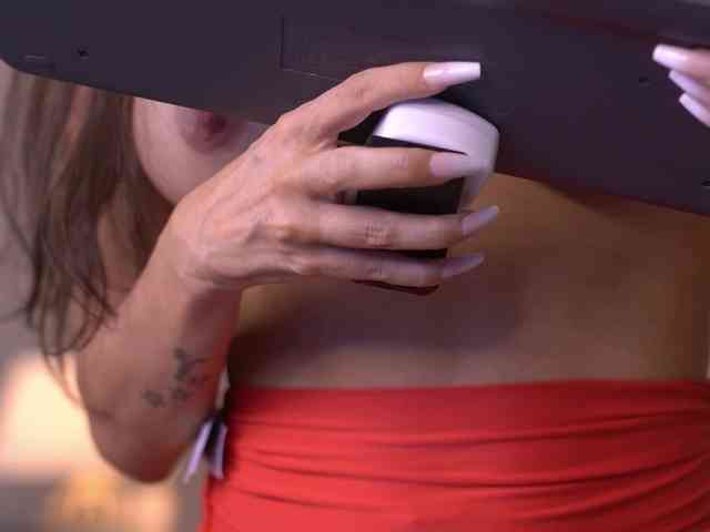MirandaRaye webcam