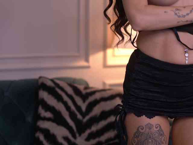 MirandaRaye webcam