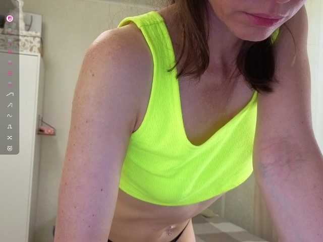 mmmayday live cam on BongaCams