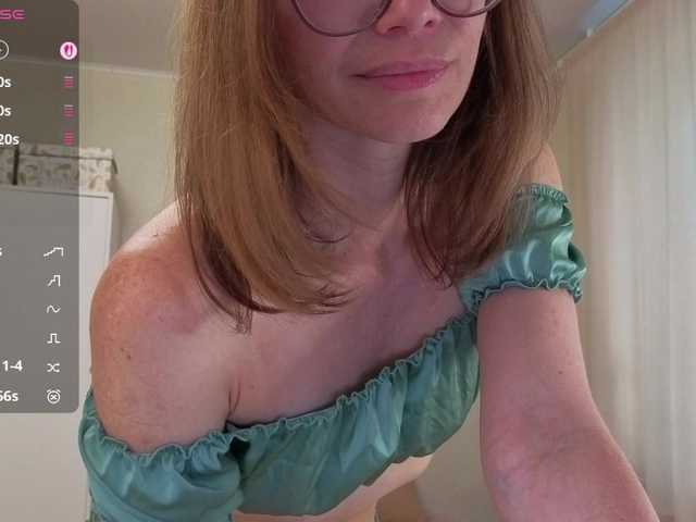 mmmayday live cam on BongaCams