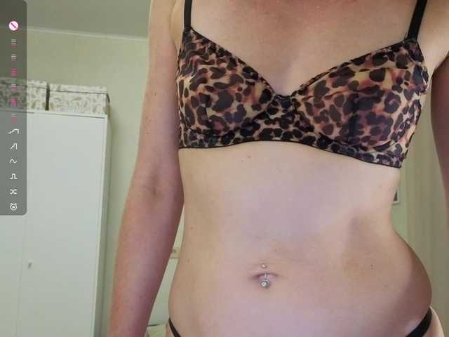 mmmayday live cam on BongaCams